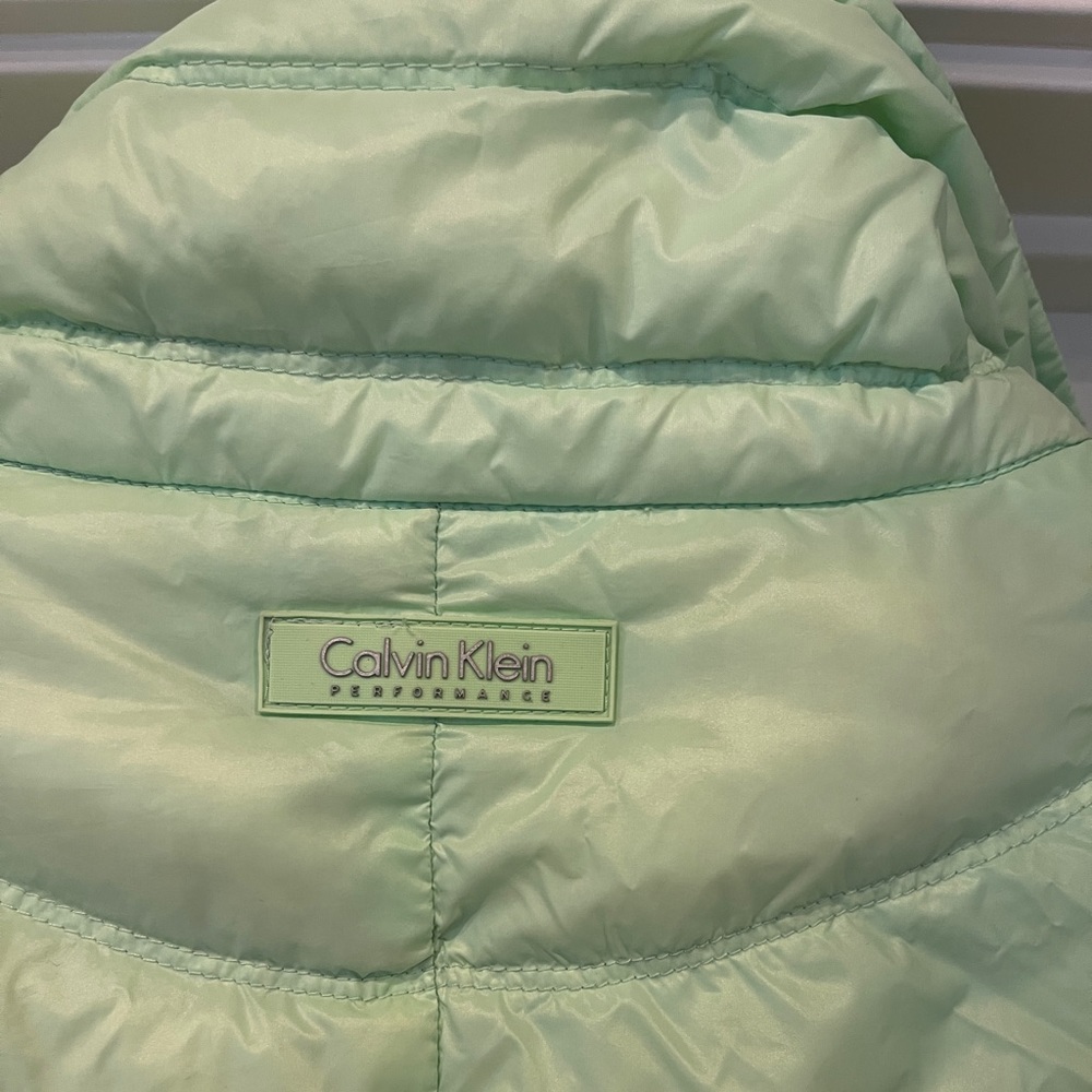 Calvin Klein Performance Lightweight Premium Down… - image 7